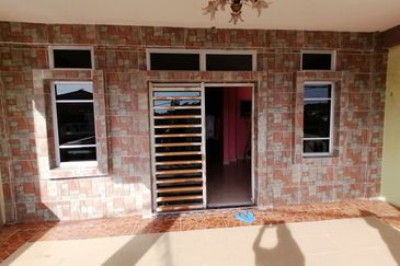 Taman Perdana, Sungai Besar