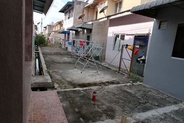 Taman Perdana, Sungai Besar