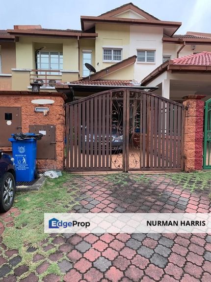 Freehold Renovated Double Storey Terrace House Jalan Serambi Bukit Jelutong Shah Alam Selangor, Selangor, Bukit Jelutong