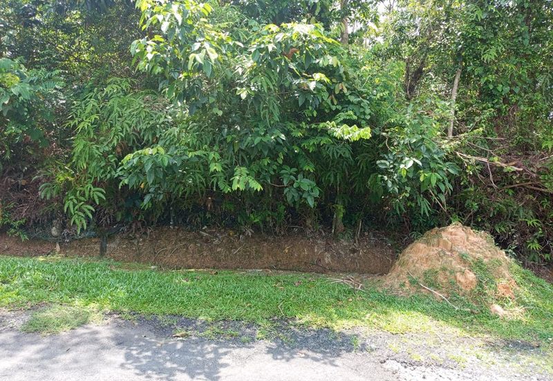 Premium Residential Flat Land at Mambau