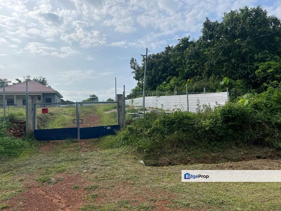 Freehold Non Bumi Land for Sale - Pedas, Linggi @ 1.2 Acres, Negeri Sembilan, Rembau
