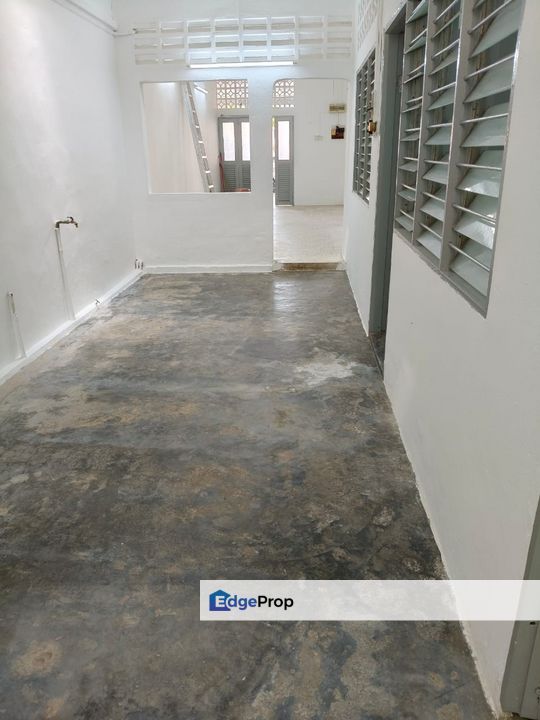 Near Seremban GH, Double Storey House for Sale- Seremban (Near GH and Mawar Hospital), Negeri Sembilan, Seremban