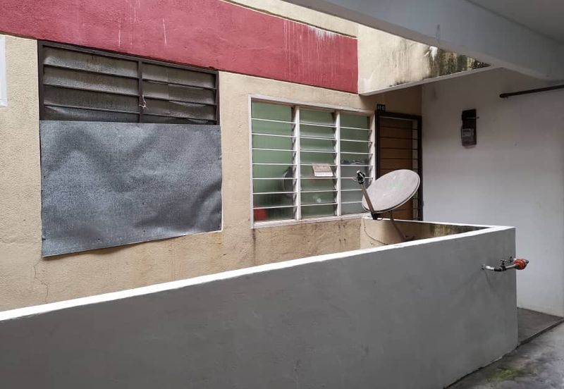 Pangsapuri Perwira Indah