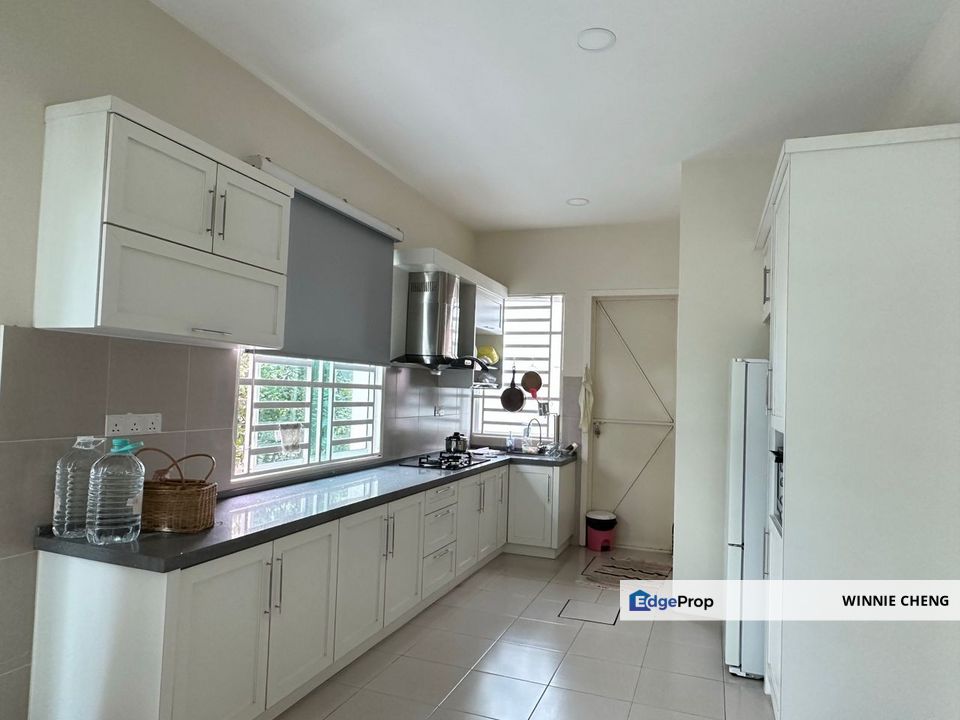 2 Storey Central End Lot at Pearl Residence, Simpang Ampat for Sale, Penang, Simpang Ampat