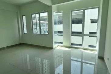 Royale Infinity @ Tambun Royale City