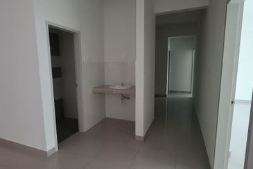 Royale Infinity @ Tambun Royale City