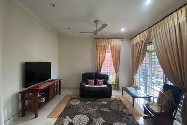 2 Storey Bunggalow at Tmn Desa Sutera, Seberang Jaya 