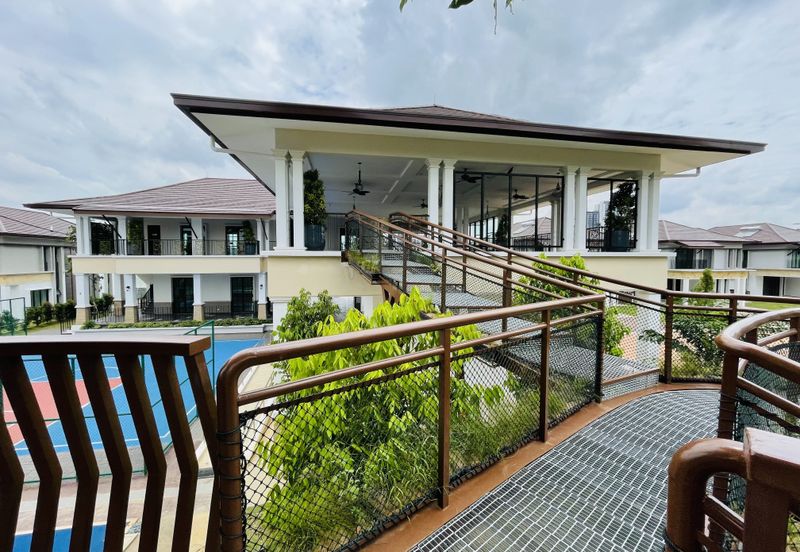 Isle of Botanica, Setia Eco Glades