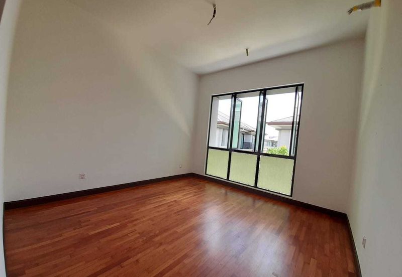 Isle of Botanica, Setia Eco Glades