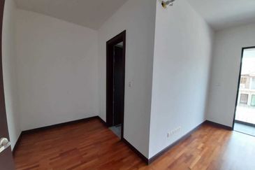 Isle of Botanica, Setia Eco Glades