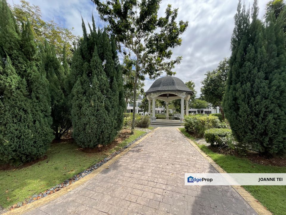 Corner Lot, Island living, award winning landscape, Selangor, Cyberjaya