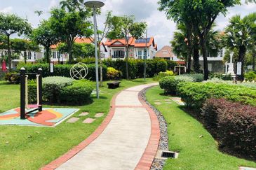 Eastern Heritage, Setia Eco Glades