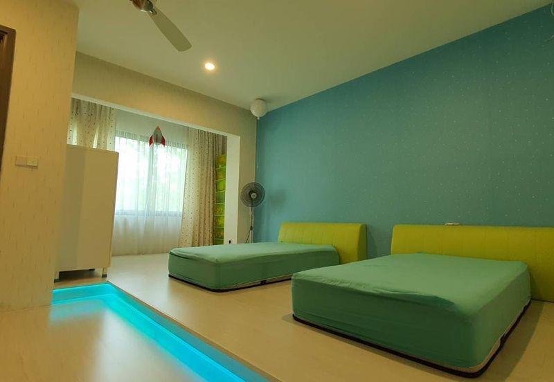 Trillium, Perdana Lakeview East