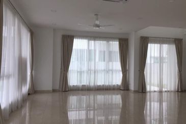 Jacaranda Garden Residence