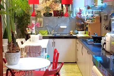 Jacaranda Garden Residence