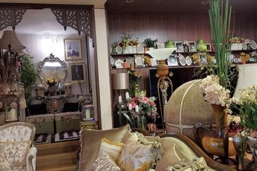 Jacaranda Garden Residence