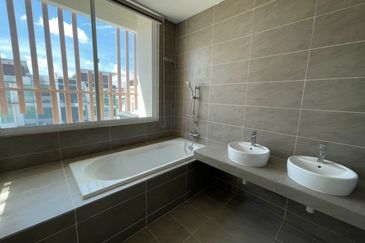 Jacaranda Garden Residence