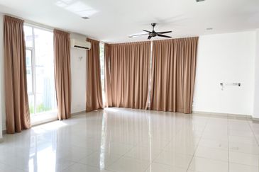 Jacaranda Garden Residence