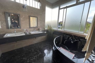 Eastern Heritage, Setia Eco Glades