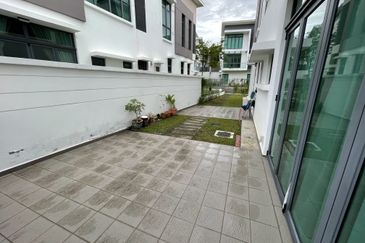 Sejati Residences (Amelia)