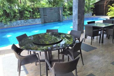 Perdana Lakeview East