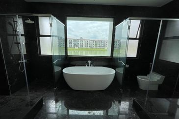 Isle of Botanica, Setia Eco Glades