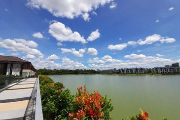 Isle of Botanica, Setia Eco Glades