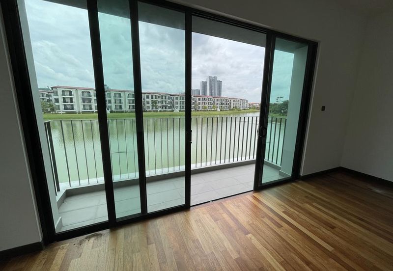 Isle of Botanica, Setia Eco Glades