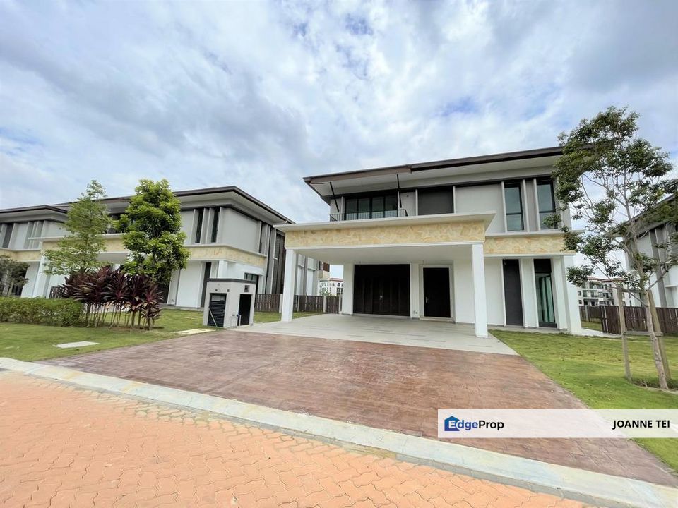 Zeyla @ Isle Of Botanica , Selangor, Cyberjaya