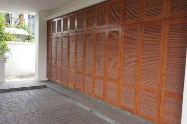 Perdana Lakeview East