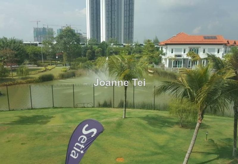 Isle of Kamares, Setia Eco Glades