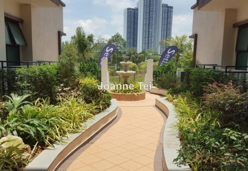 Isle of Kamares, Setia Eco Glades