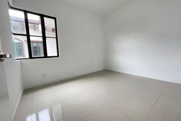 Isle of Kamares, Setia Eco Glades