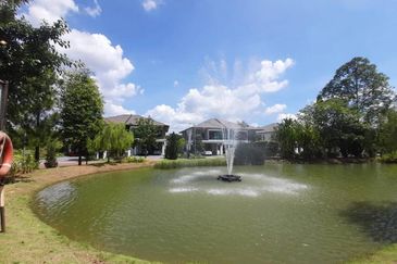 Lepironia Gardens, Setia Eco Glades