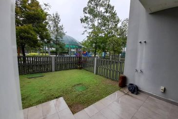 Lepironia Gardens, Setia Eco Glades