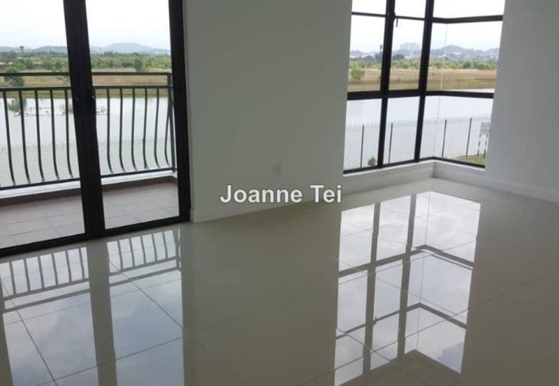 Isle of Kamares, Setia Eco Glades