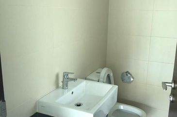 Charms of Nusantara, Setia Eco Glades