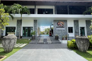 Charms of Nusantara, Setia Eco Glades