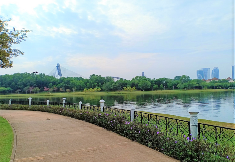 Perdana Lakeview East