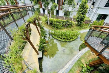 Isle of Botanica, Setia Eco Glades