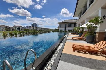 Isle of Botanica, Setia Eco Glades