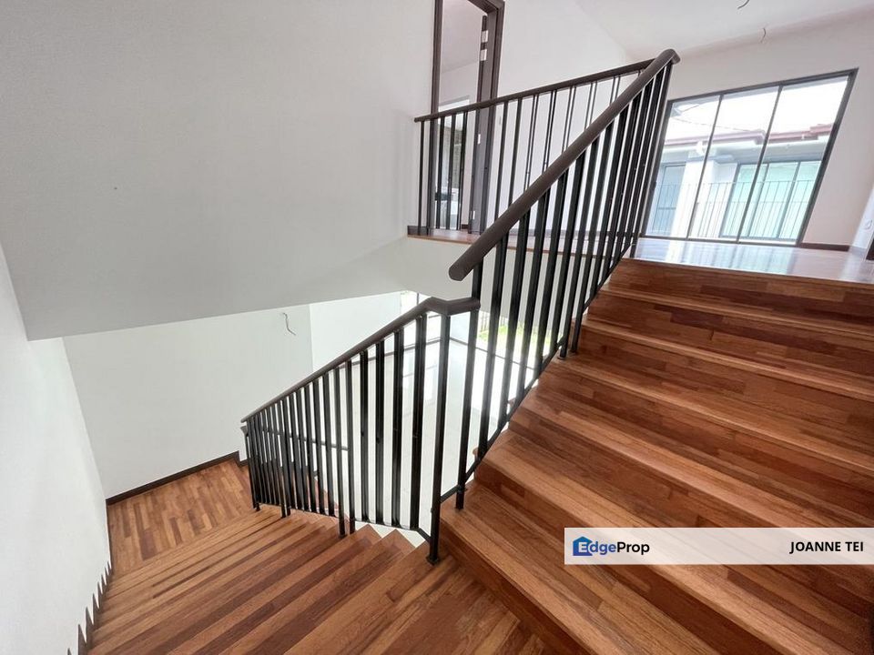 Leyana @ Isle Of Botanica, Selangor, Cyberjaya