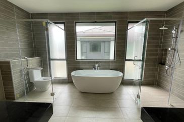 Isle of Botanica, Setia Eco Glades