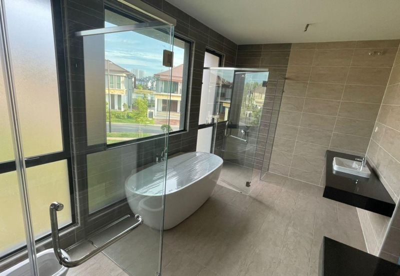 Isle of Botanica, Setia Eco Glades