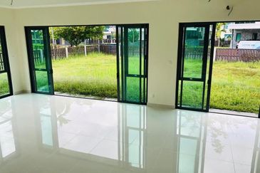 Charms of Nusantara, Setia Eco Glades