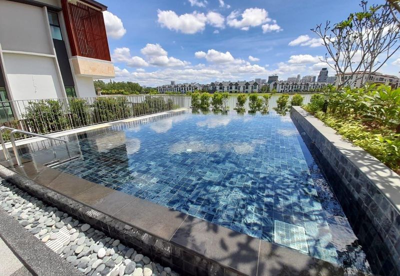 Isle of Botanica, Setia Eco Glades