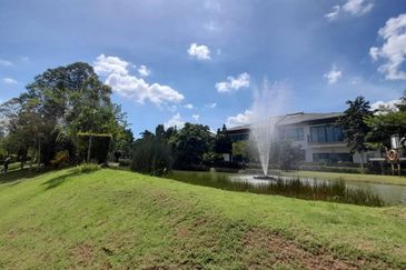 Lepironia Gardens, Setia Eco Glades