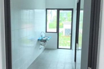 Lepironia Gardens, Setia Eco Glades