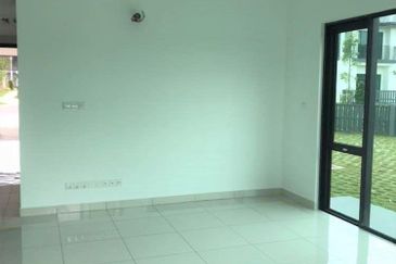 Lepironia Gardens, Setia Eco Glades