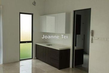 Charms of Nusantara, Setia Eco Glades